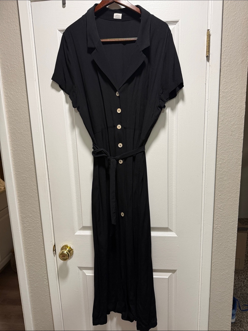 Wilfred Black Button-Front Maxi Dress with Waist Tie